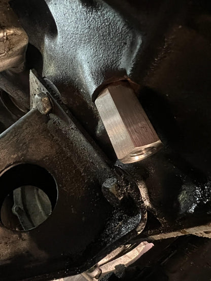 Race German -  BMW Oil Pressure Adapter