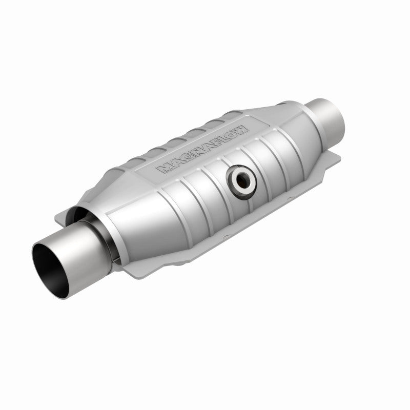 MagnaFlow Universal Catalytic Converter 2.50 Mid O2 Rear