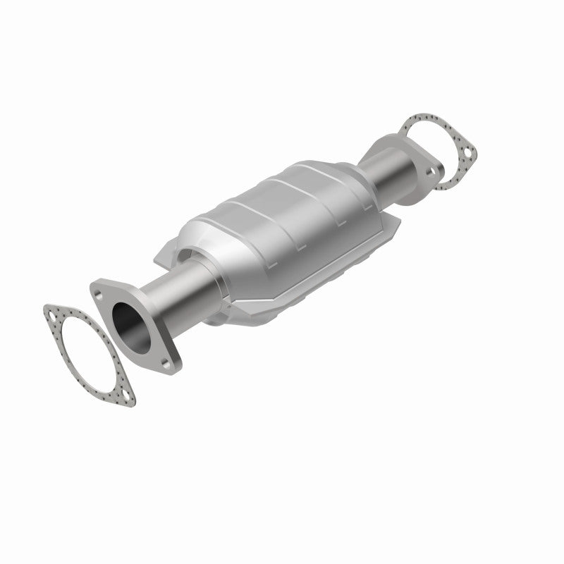 MagnaFlow Direct Fit Catalytic Converter 01-04 Nissan Frontier 2.4L