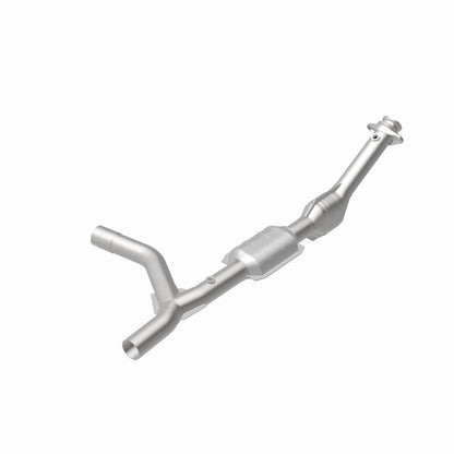 MagnaFlow Direct Fit Catalytic Converter 00-04 Ford E150 4.6L P/S