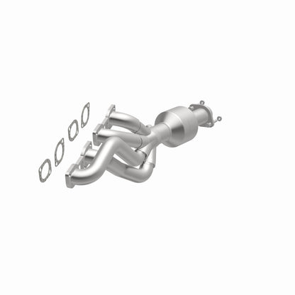 MagnaFlow Direct Fit Catalytic Converter BMW 5-6 04-05 D/S OEM