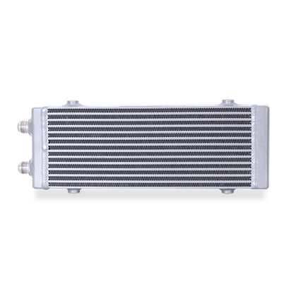 Enfriador de aceite plateado de doble paso de barra y placa mediana universal Mishimoto