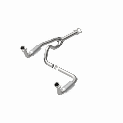 MagnaFlow Direct Fit Catalytic Converter 00 Chevy Express 1500 5.7L