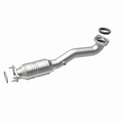 MagnaFlow Direct Fit Catalytic Converter 10-11 Honda CR-V 2.4L