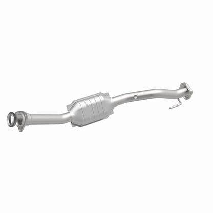 MagnaFlow Direct Fit Catalytic Converter 02-05 Trailblazer 4.2L OEM