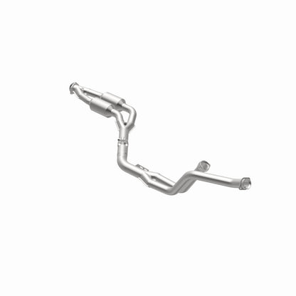 MagnaFlow Direct Fit Catalytic Converter 94-97 Mercedes C280 2.8L