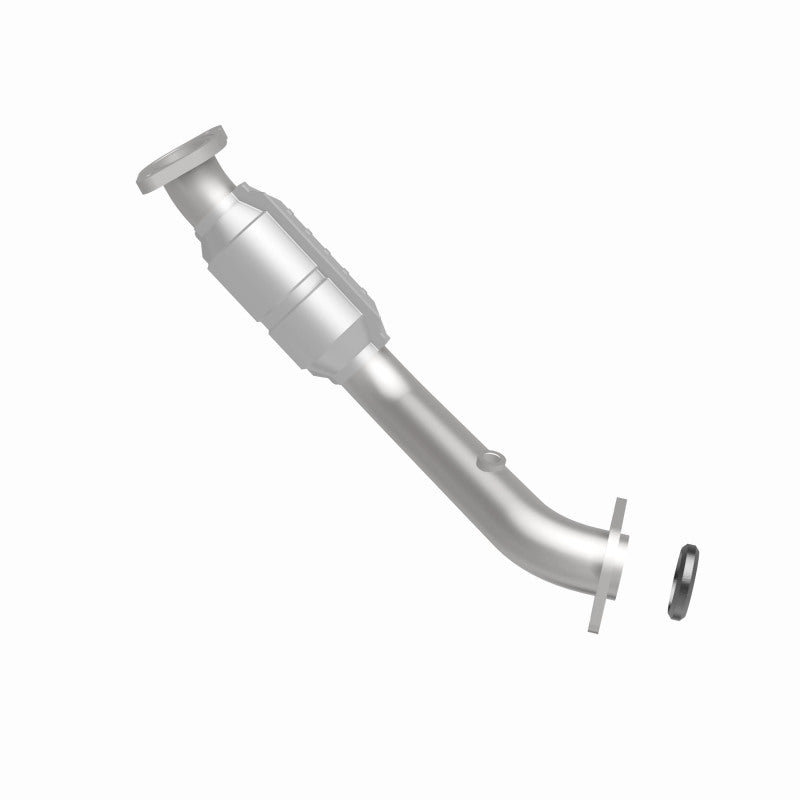MagnaFlow Direct Fit Catalytic Converter CORVETTE 05-07 6.0L OEM