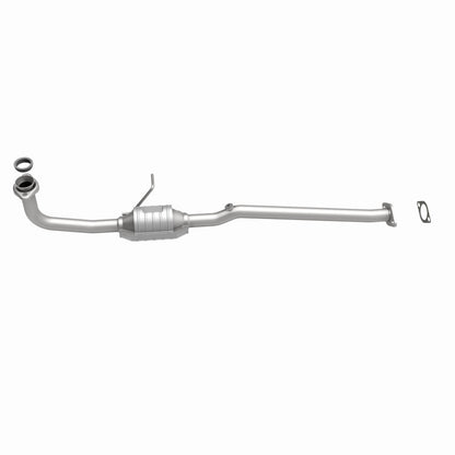 MagnaFlow Direct Fit Catalytic Converter 95-96 Geo Metro 1.0L