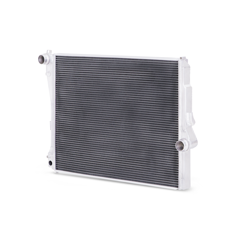 Mishimoto 99-06 BMW 323i/323i/328i/330i con radiador de aluminio de rendimiento de transmisión automática