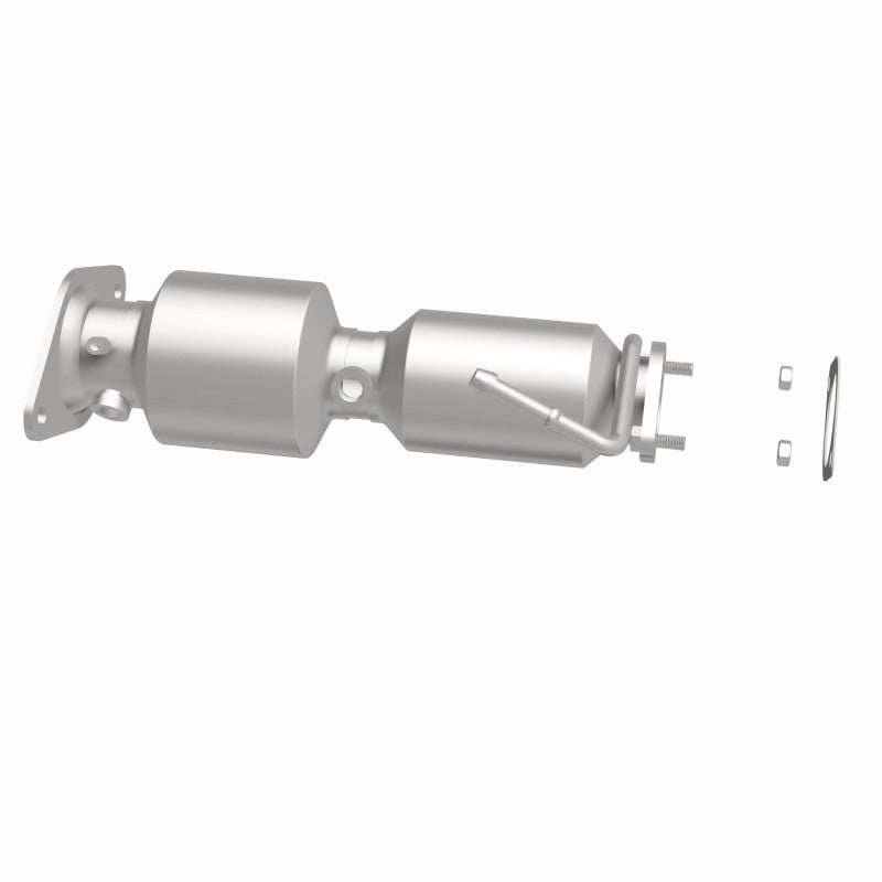 MagnaFlow Direct Fit Catalytic Converter 13-15 Hyundai Veloster 1.6L Underbody
