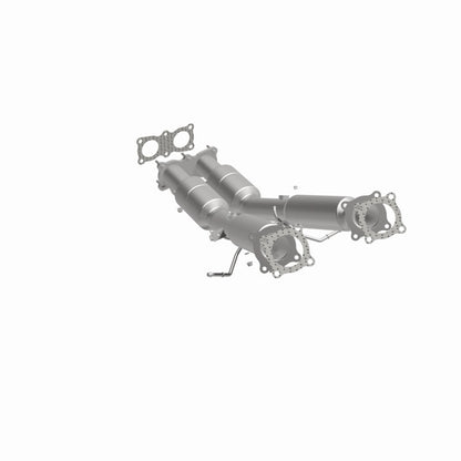 MagnaFlow Direct Fit Catalytic Converter 2008-2012 LR2 3.2 L Underbody