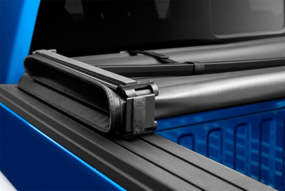 Lund 05-17 Nissan Frontier (5ft. Bed w/o Utility Track) Genesis Tri-Fold Tonneau Cover - Black