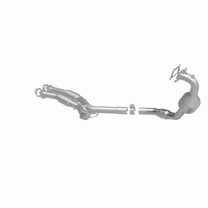 MagnaFlow Conv Direct Fit 12-15 Cadillac SRX V6-3.6L (somente FWD)