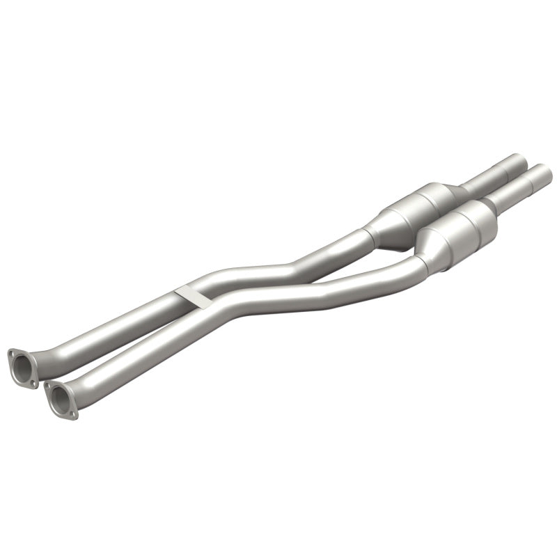 MagnaFlow Direct Fit Catalytic Converter BMW 3 01-06 Rear OEM