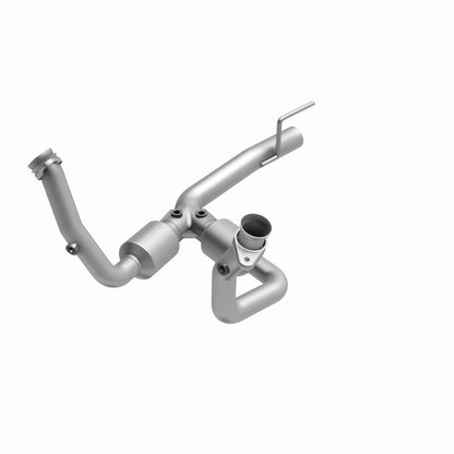 MagnaFlow Direct Fit Catalytic Converter 99-01 G Cherokee Front 4.7L