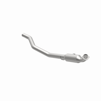 MagnaFlow Direct Fit Catalytic Converter 2007-2012 GL450 4.6 L Underbody