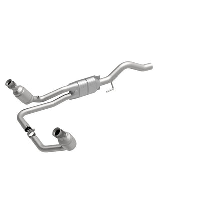 MagnaFlow Direct Fit Catalytic Converter 00-03 Dakota 4.7L