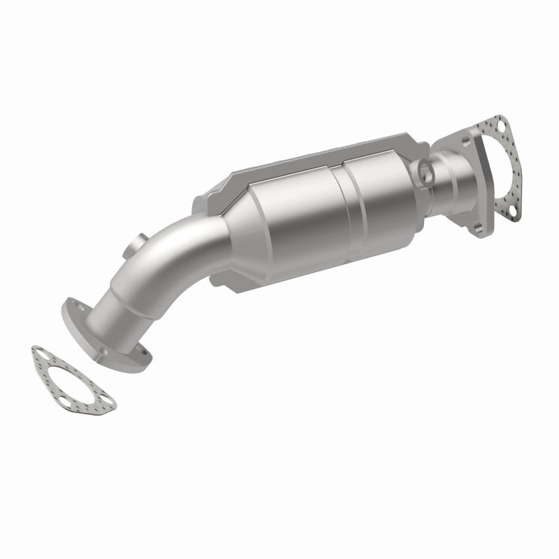 MagnaFlow Direct Fit Catalytic Converter Audi 97-05 A4/A4 Quattro / Volkswagen 00-05 Passat 1.8L