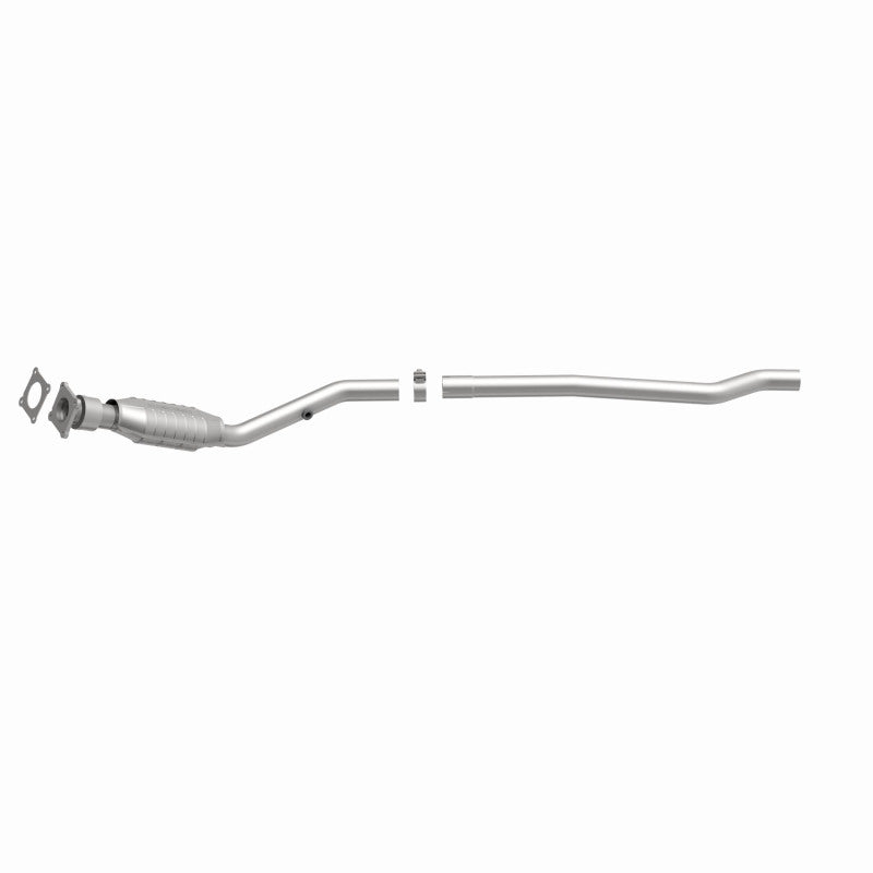 MagnaFlow Direct Fit Catalytic Converter 96-98 Caravan-Voyager 3.3L/