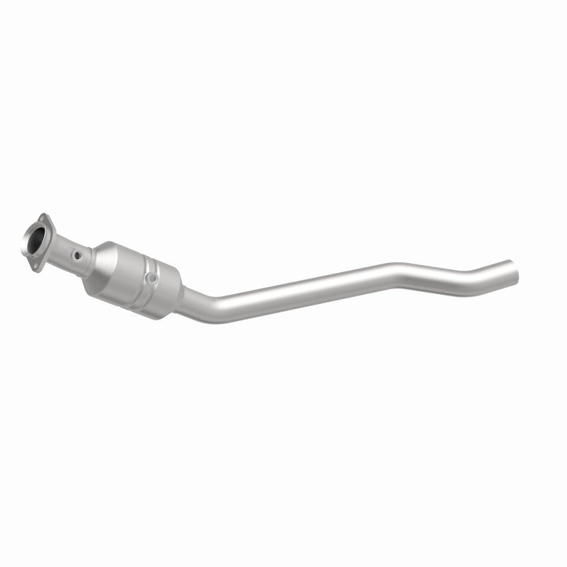 MagnaFlow Direct Fit Catalytic Converter 2011 Grand Cherokee 5.7L DS