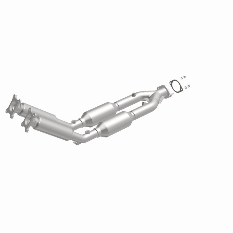 MagnaFlow Direct Fit Catalytic Converter 99-01 Volvo S80 2.8L