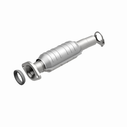 MagnaFlow Direct Fit Catalytic Converter 04 Toyota Sienna 3.3L