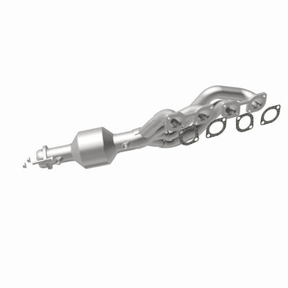 MagnaFlow Direct Fit Catalytic Converter BMW 5-6 04-05 D/S OEM