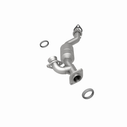 MagnaFlow Direct Fit Catalytic Converter 01-03 Montero 3L Passenger Side Front OEM