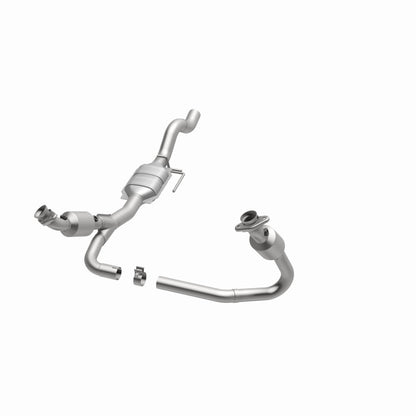 MagnaFlow Direct Fit Catalytic Converter 00-02 Dakota 3.9L