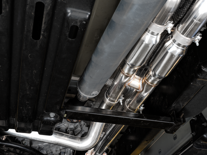 AWE Tuning 2021 RAM 1500 TRX 0FG Cat-Back Escape - Puntas de diamante negro