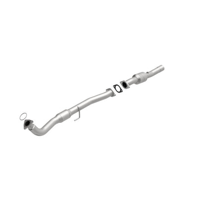 MagnaFlow Direct Fit Catalytic Converter 05 Silverado 2500HD 6.0L