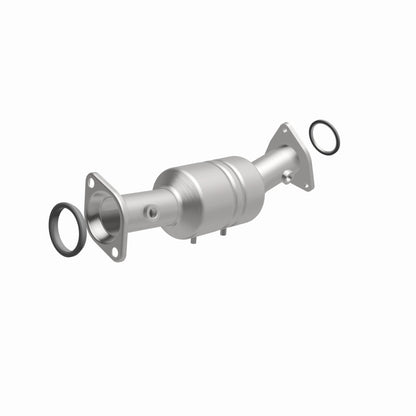 MagnaFlow Direct Fit Catalytic Converter 2010-2012 CX-7 2.5 L Underbody