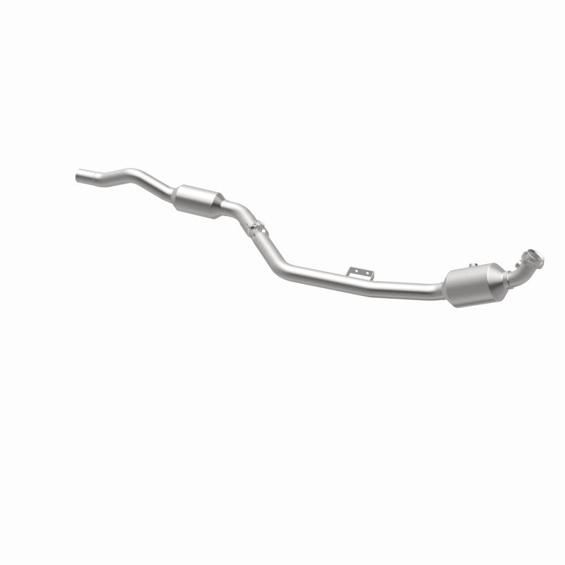 MagnaFlow Direct Fit Catalytic Converter OEM 2007 Mercedes-Benz E350 Underbody - 69.125in Length