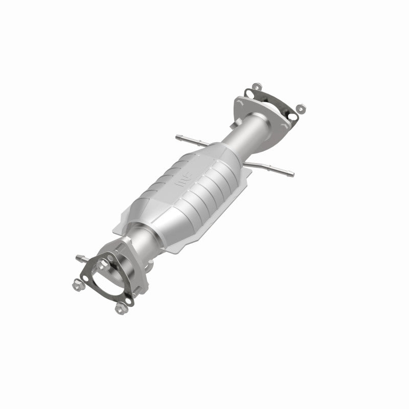 MagnaFlow Direct Fit Catalytic Converter 96-99 S10/Sanoma 4WD 4.3L