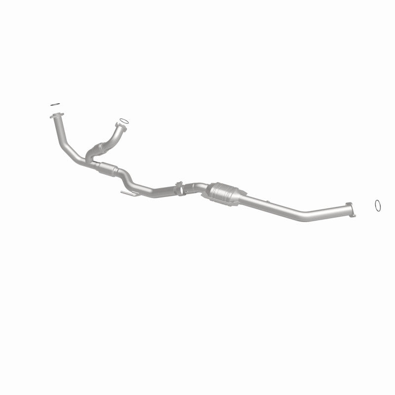 MagnaFlow Direct Fit Catalytic Converter 98-00 Sienna 3.0L