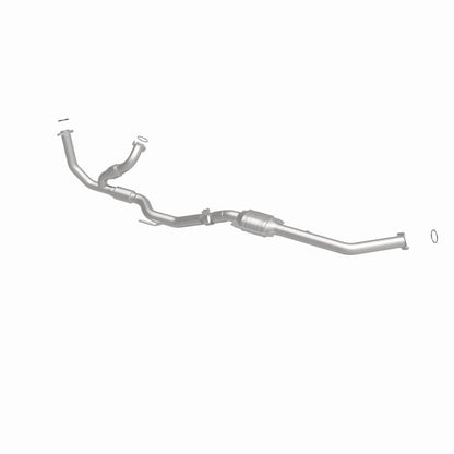 MagnaFlow Direct Fit Catalytic Converter 98-00 Sienna 3.0L