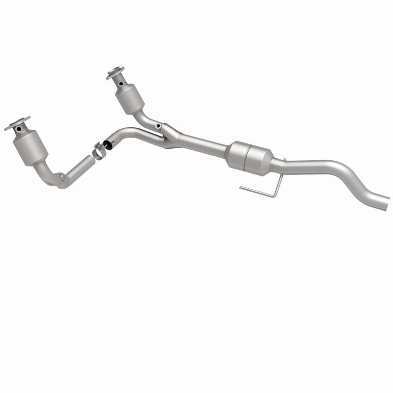 MagnaFlow Direct Fit Catalytic Converter 00-03 Dodge Durango 4.7L