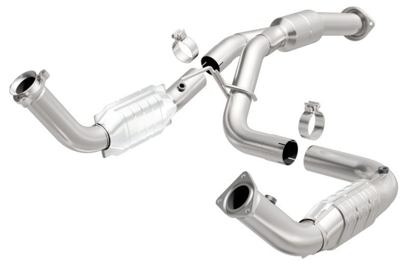 MagnaFlow Direct Fit Catalytic Converter 11-13 Chev Silverado 2500 HD/3500 HD 6.0L