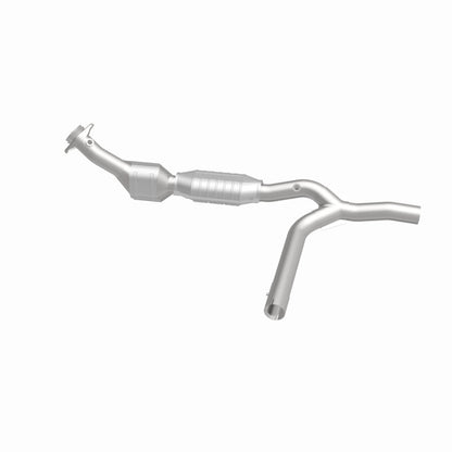 MagnaFlow Direct Fit Catalytic Converter 01-03 Ford F150 5.4L Passenger Side
