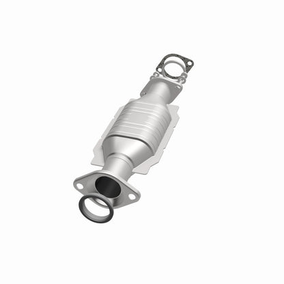 MagnaFlow Direct Fit Catalytic Converter 2003-2006 MONTERO 3.8 L Underbody