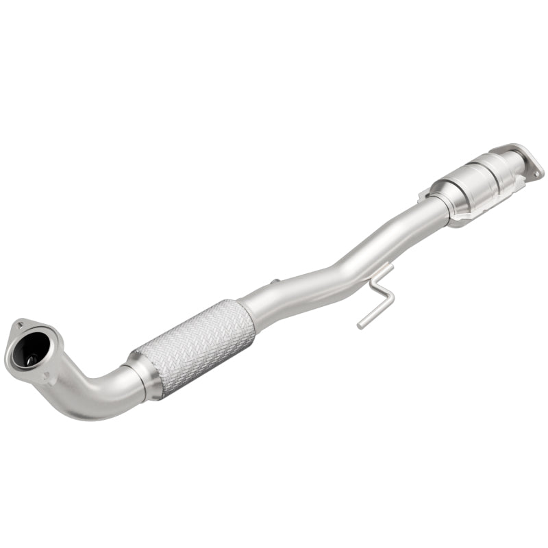 MagnaFlow Direct Fit Catalytic Converter 02-04 Toyota Camry 2.4L Rear