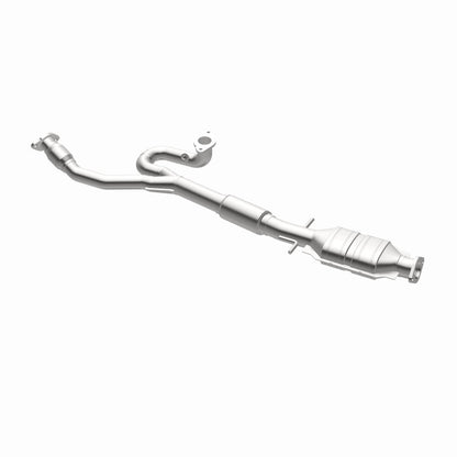 MagnaFlow Direct Fit Catalytic Converter 10-14 LaCrosse 3.0/3.6L