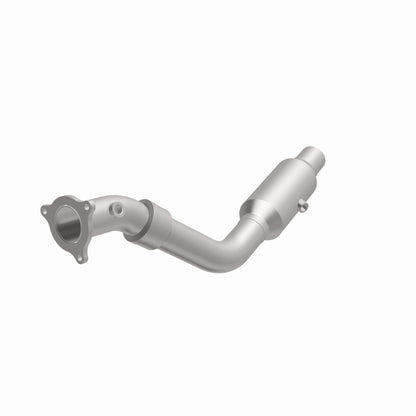 MagnaFlow Direct Fit Catalytic Converter OEM 2004-2006 Chrysler Pacifica Underbody