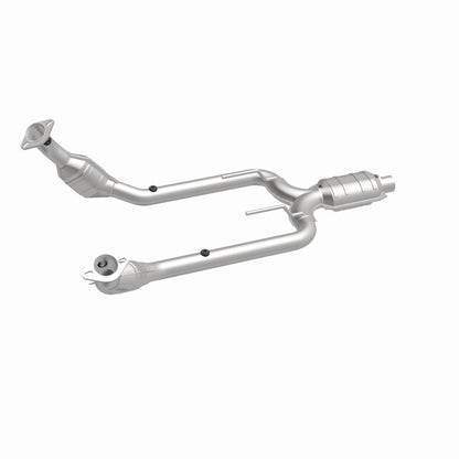 MagnaFlow Direct Fit Catalytic Converter Thunderbird-Cougar 95-96