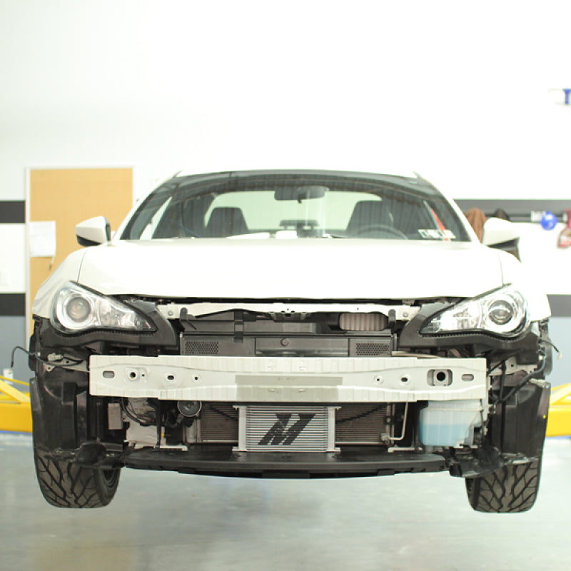 Kit de refrigerador de óleo termostático Mishimoto 13+ Subaru BRZ/Scion FR-S - Prata