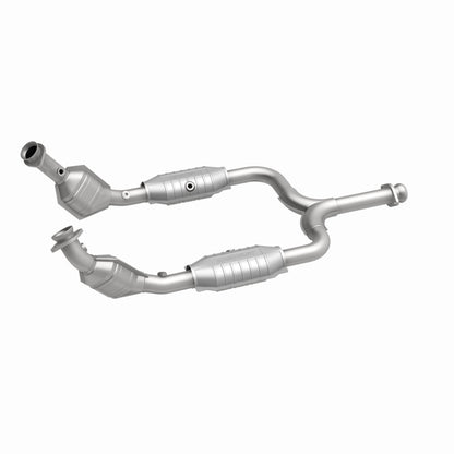 MagnaFlow Direct Fit Catalytic Converter 01-04 Ford Mustang 3.8L CA