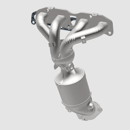 MagnaFlow Direct Fit Catalytic Converter 08-13 Nissan Rogue 2.5L CA