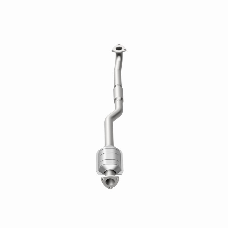 MagnaFlow Direct Fit Catalytic Converter 99-02 Daewoo Leganza 2.2L