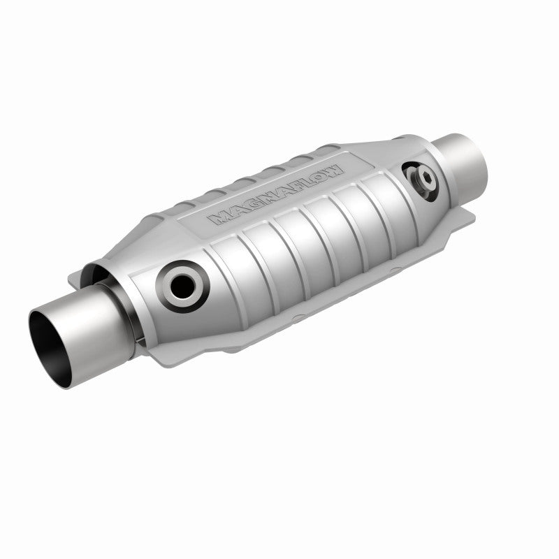 MagnaFlow Universal Catalytic Converter 2 Dual O2 Boss