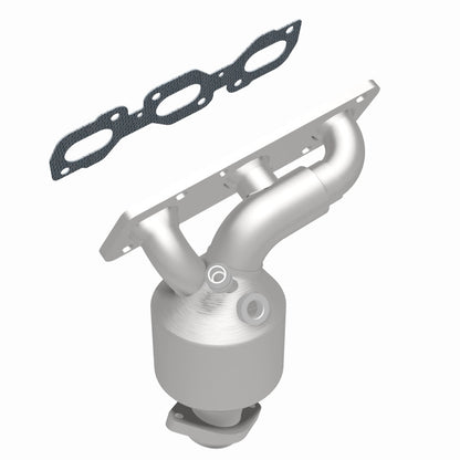 MagnaFlow Direct Fit Catalytic Converter 00-01 Mazda MPV 2.5L Manifold
